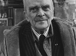 Black and white image of Irish peace activist and politician Sean Macbride