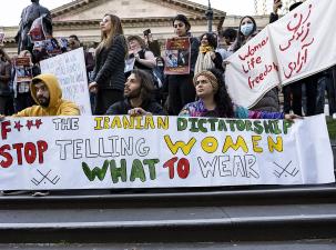 Thousands turn out in Melbourne to stand in solidarity with protests that have broken out in Iran following the death of 22-year old Mahsa Amini.